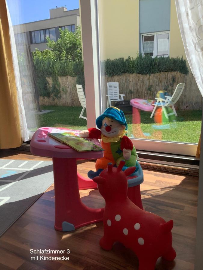 Ferienwohnung Am Bodensee- Zentrale Lage, Free Parking And Wifi, 109 M2, Privater Garten, 7 Gaeste, 2X Kingsize Boxspringbett, Familienfreundlich FDH Exterior foto